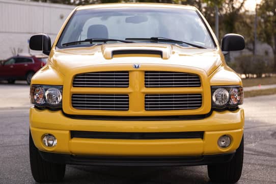 2005 DODGE Ram view 2