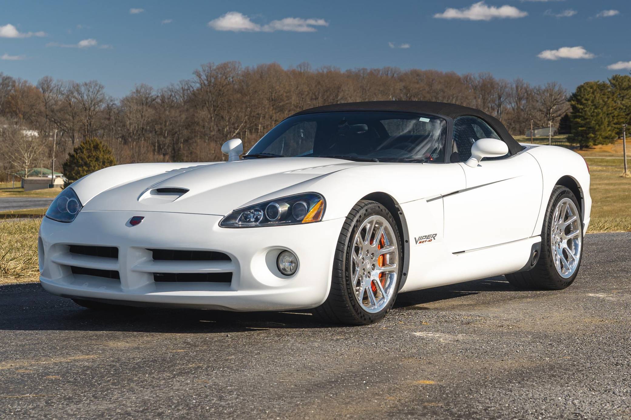 DODGE Viper