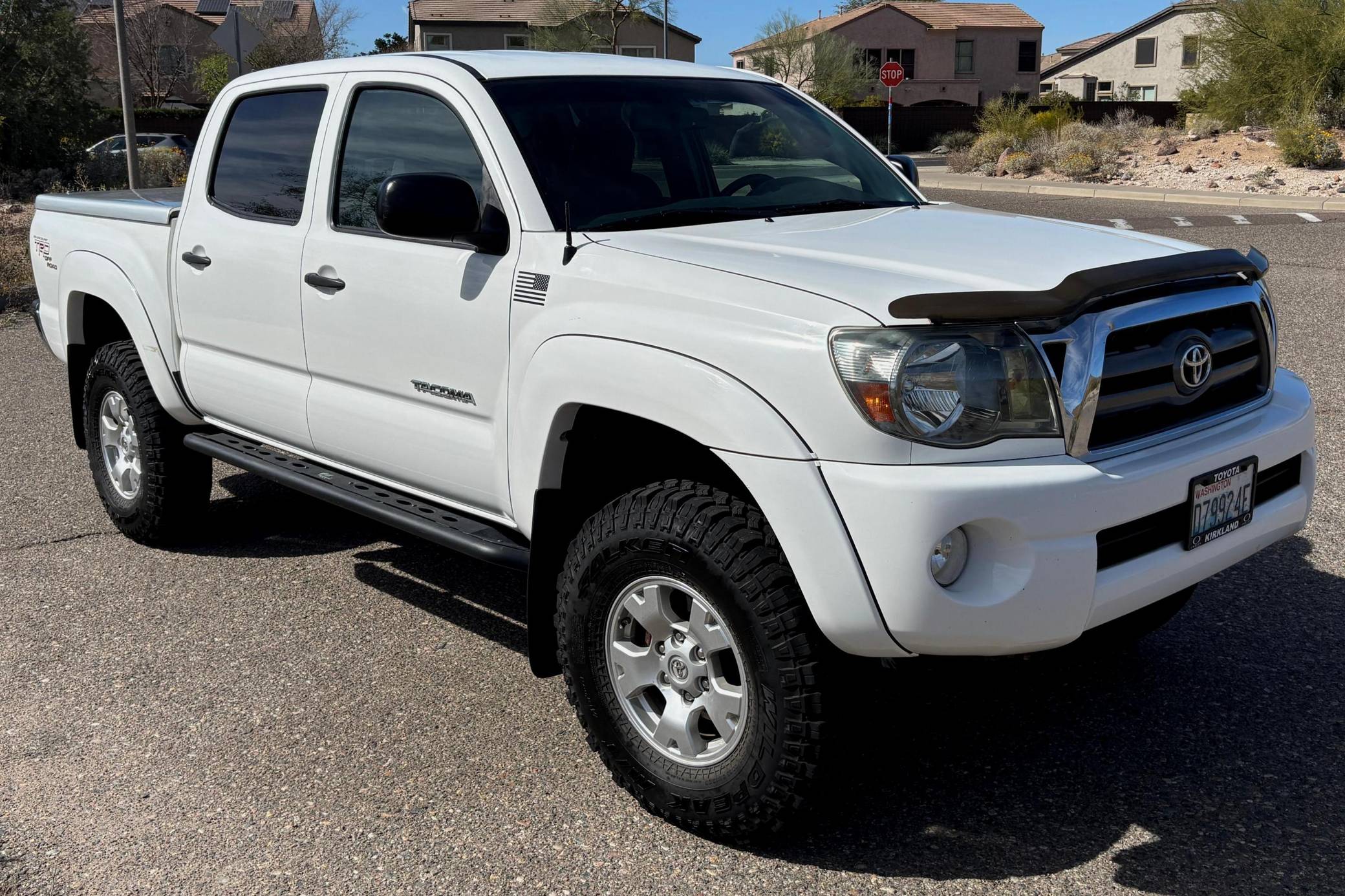 TOYOTA Tacoma