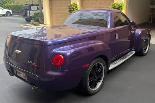 2004 CHEVROLET SSR view 3