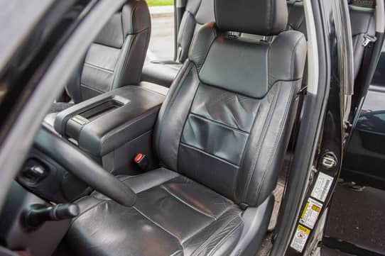 2017 TOYOTA Tundra view 7