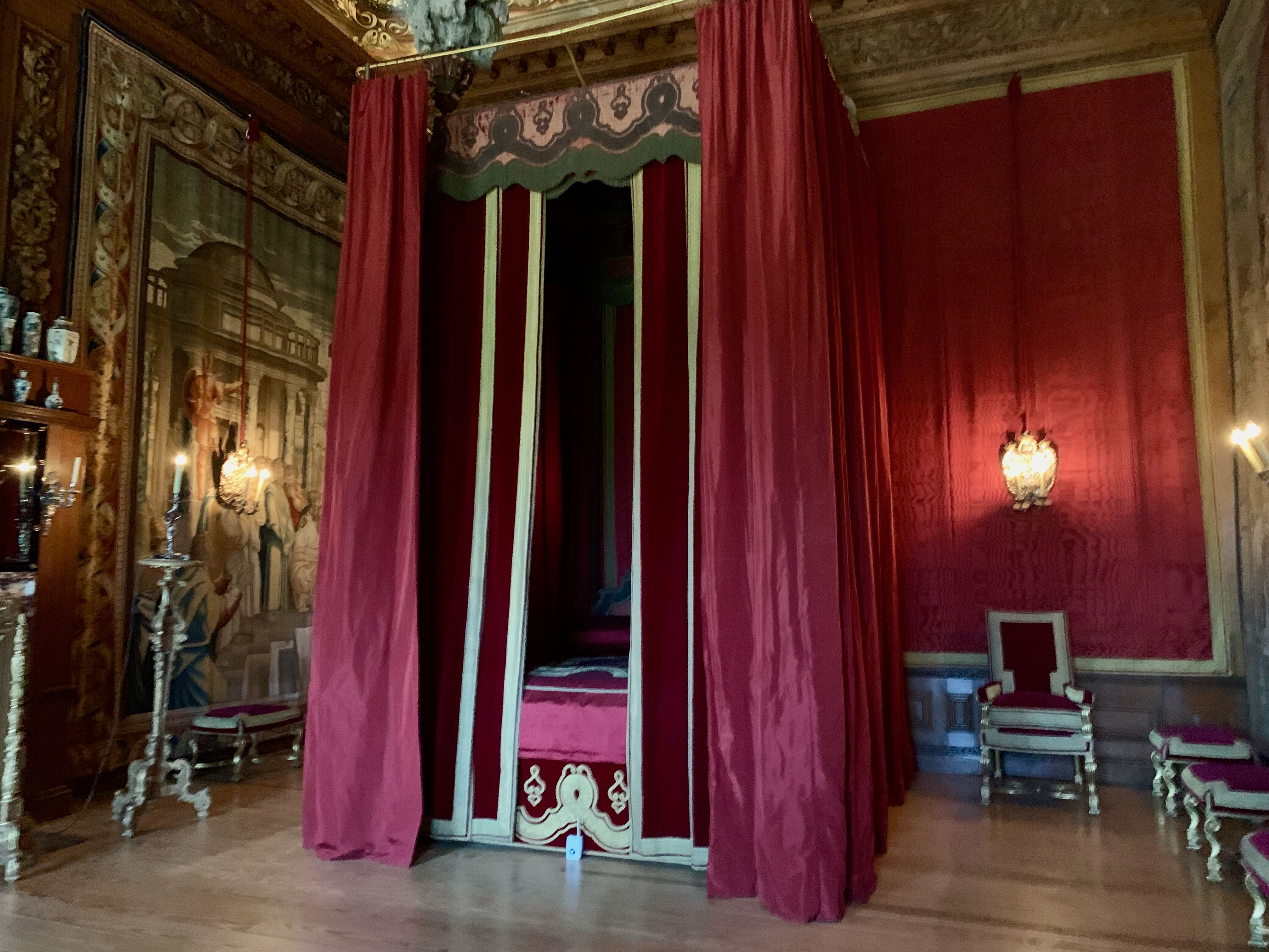 Hampton Court — royal bed chambers