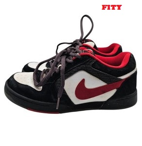 Black Sneakers product image