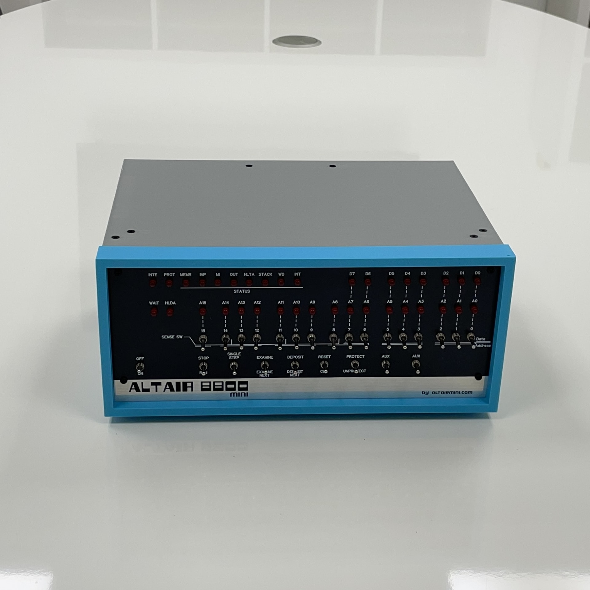 The Altair 8800 Mini is a compact, fully functional replica of the original 1975 Altair 8800 microcomputer, built around an Arduino Due and designed for hobbyists and retro computing enthusiasts.