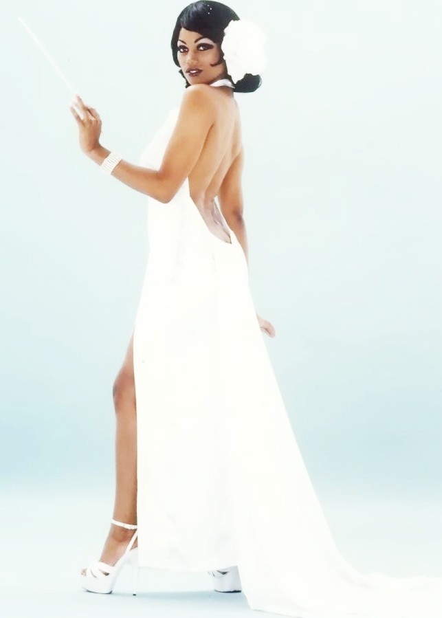 Zaina Juliette — White Dress
