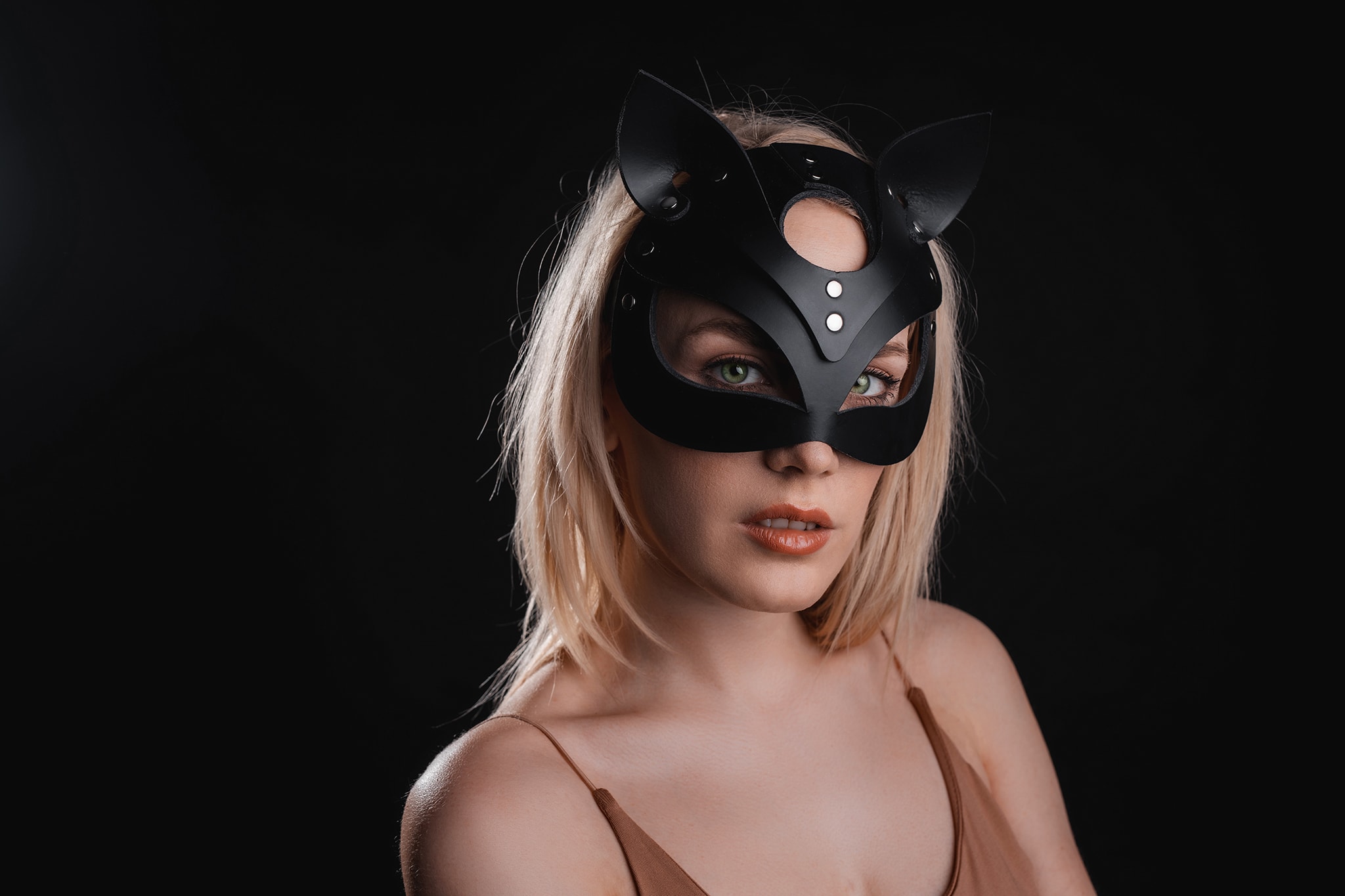 Kenjistudio - Studiový produkt - ateliér - profesionální fotografie