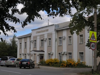 В стоматологии Артемовского лечат три сотни детей в месяц. Здоровую улыбку можно сохранить с детства!