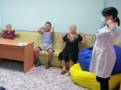 Специалисты Слободо-Туринской больницы посетили пациентов отделения социальной реабилитации