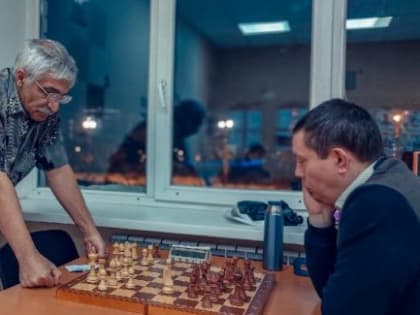 Стартовало муниципальное первенство ГО Верхняя Пышма по классическим шахматам среди взрослых