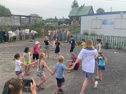 Активисты Первоуральска провели городской праздник для детей