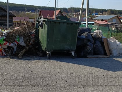 В Полевском решается вопрос своевременного вывоза мусора после уборки территории