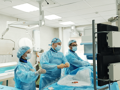 Хирурги Асбеста вернули 77-летнему уральцу возможность двигаться без боли