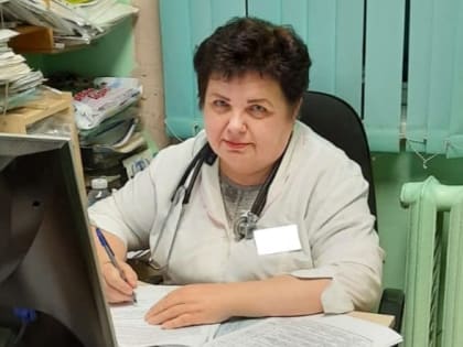 «Работа – лучший лекарь». Участковый терапевт Наталья Гуляева стала лауреатом премии губернатора