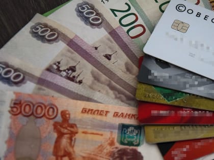 Mastercard и Visa приостанавливают работу в России