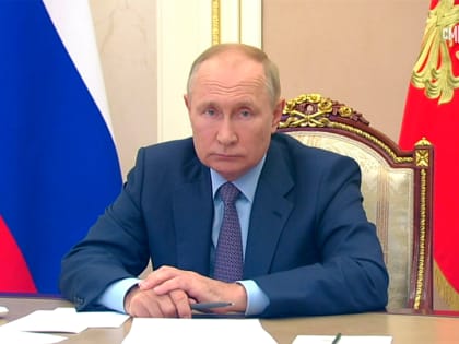 Владимир Путин 13 декабря принял участие в открытии движения на новых участках дорог