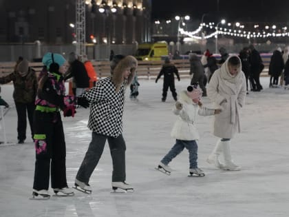 Именитые спортсмены проведут мастер-классы по фигурному катанию на катке Арена-Парк в Екатеринбурге