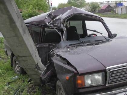 В Каменск-Уральском группа подростков устроила гонки с ГИБДД и разбилась