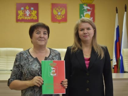 В Тавде наградили работников лесной и деревообрабатывающей промышленности