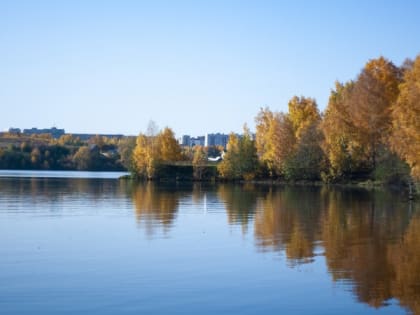 Евгений Куйвашев поздравил уральцев с днем рождения Свердловской области