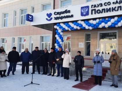 ФАП в Липино, кадры для медицины и “воспитание” главврача и . Губернатор Куйвашев ответил на вопросы "Егоршинских вестей"