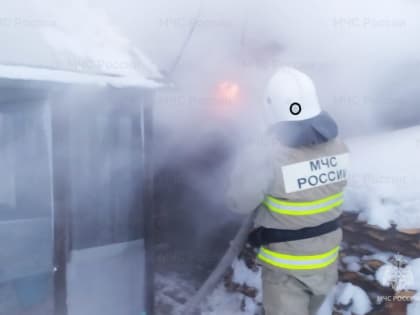 В поселке под Каменском-Уральским сгорела баня