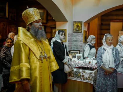 Митрополит Евгений совершил Божественную литургию в архиерейском подворье во имя святителя Саввы Сербского