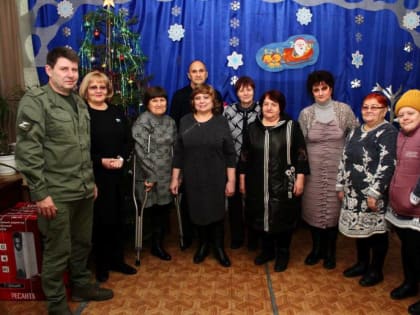 Людмила Бабушкина в составе делегации посетила Макеевку