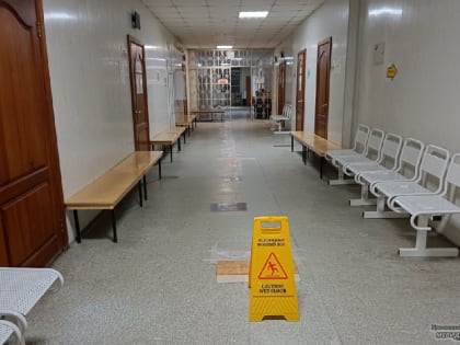 Центральную больницу №6 Екатеринбурга перепрофилировали под лечение гриппа и ОРВИ