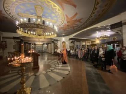 «Самое главное – будьте с Богом»: в Храме на Крови состоялся молебен на начало учебного года