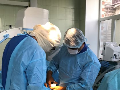 Травматологи Артёмовской ЦРБ провели две сложнейшие операции, которые стали возможны благодаря нацпроекту «Здравоохранение»