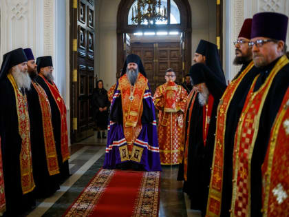 Праздничное архиерейское богослужение совершено в Свято-Николаевском монастыре в Верхотурье