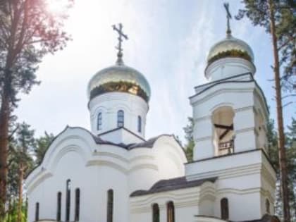 Митрополит Евгений поблагодарил приходы за участие в сборе в поддержку воинов