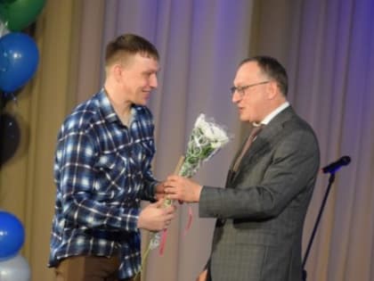 На приёме мэр объявил, что идёт на второй срок