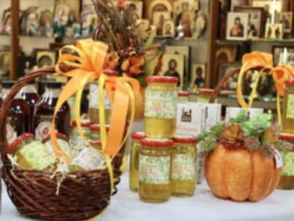 В Ново-Тихвинском монастыре пройдет старинный праздник и медовая ярмарка