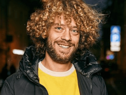 Варламов заступился за школьника в костюме Красной Шапочки из Екатеринбурга