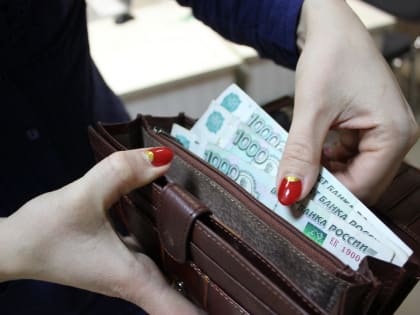 Подписан закон об установлении МРОТ на 2023 год в размере 16 242 рубля