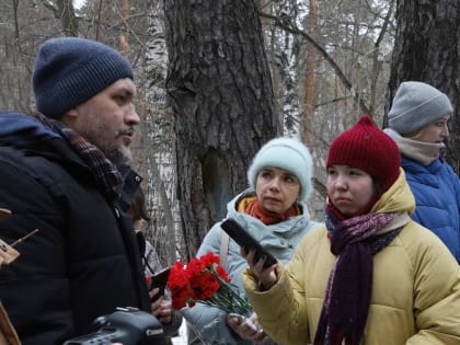 Сотрудники музея почтили память Героя СССР, танкиста УДТК Ахмадуллы Ишмухаметова