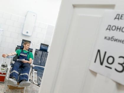 Челябинских доноров попросили сдать кровь перед новогодними праздниками