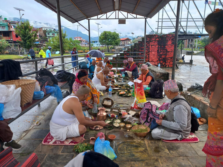 वर्षाको प्रभावः गोकर्णेश्वरमा श्राद्ध गराउने घटे 1