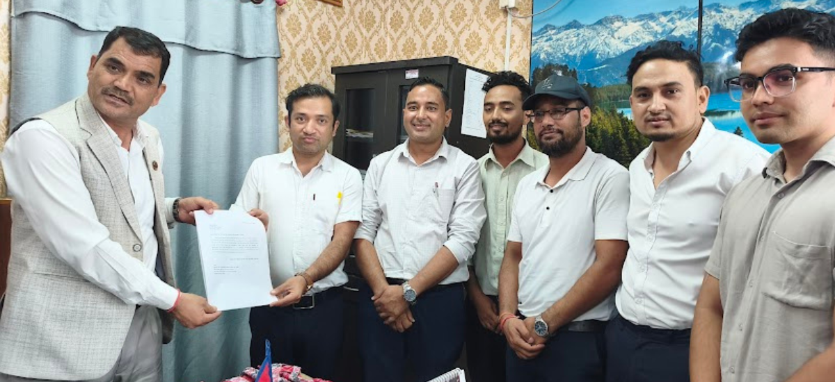 सुविधा कटौतीपछि कर्णालीमा चिकित्सक आन्दोलित 1