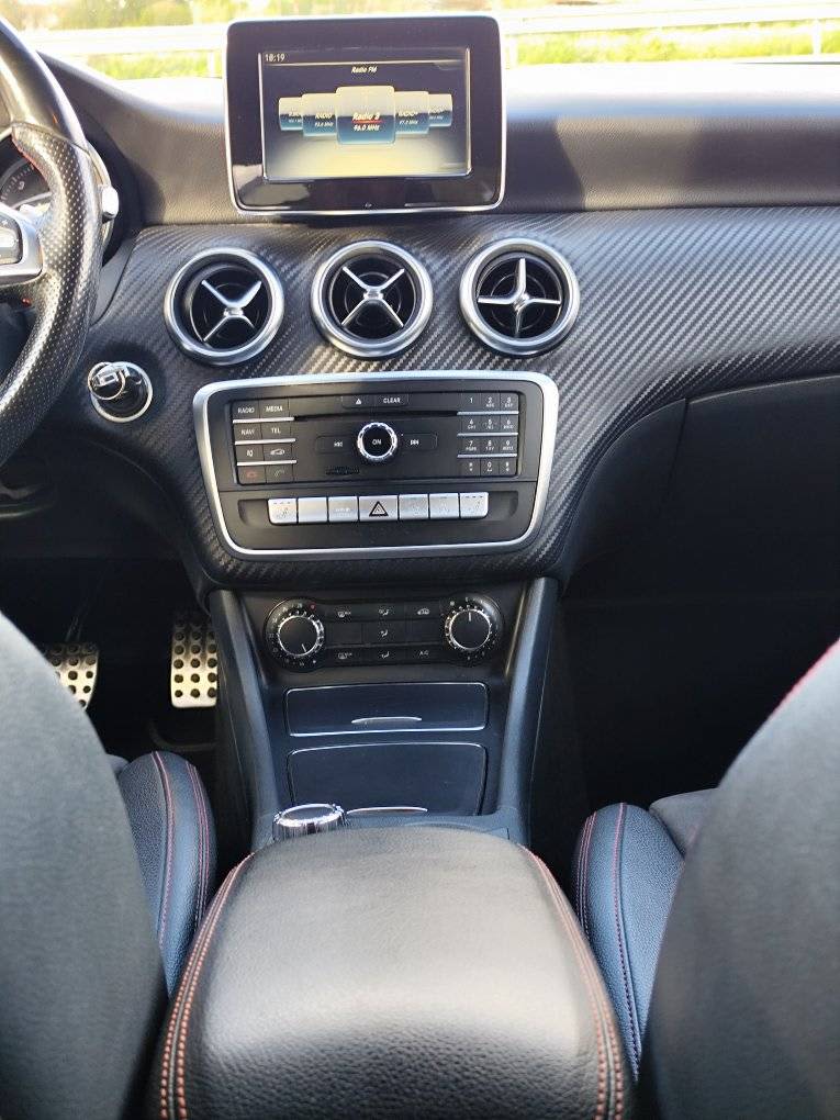 Mercedes AMG A200