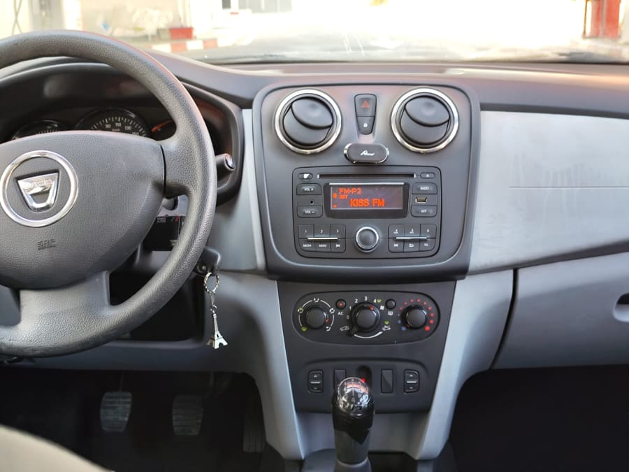 Dacia Logan