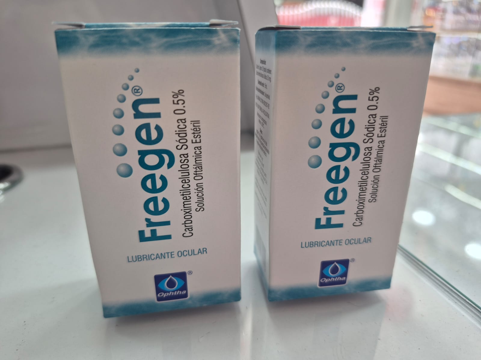 Lubricante ocular Freegen