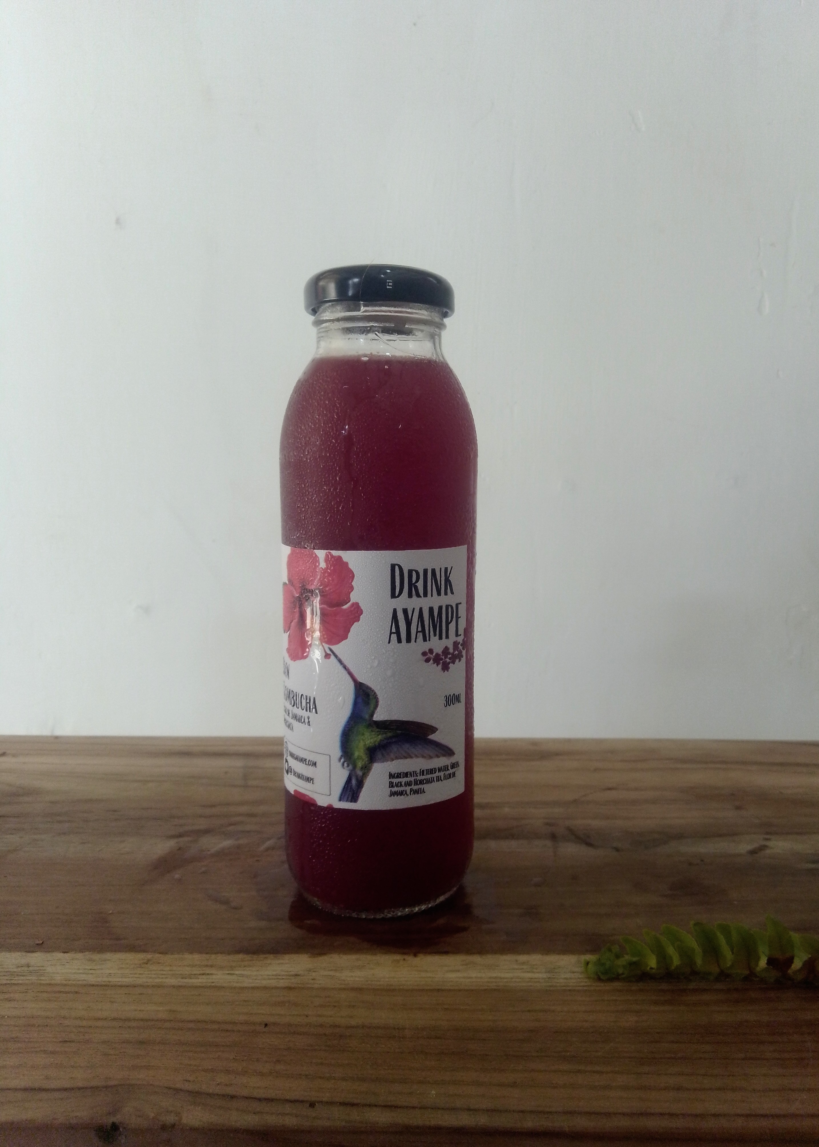 Kombucha flor de Jamaica Ayampe drinks