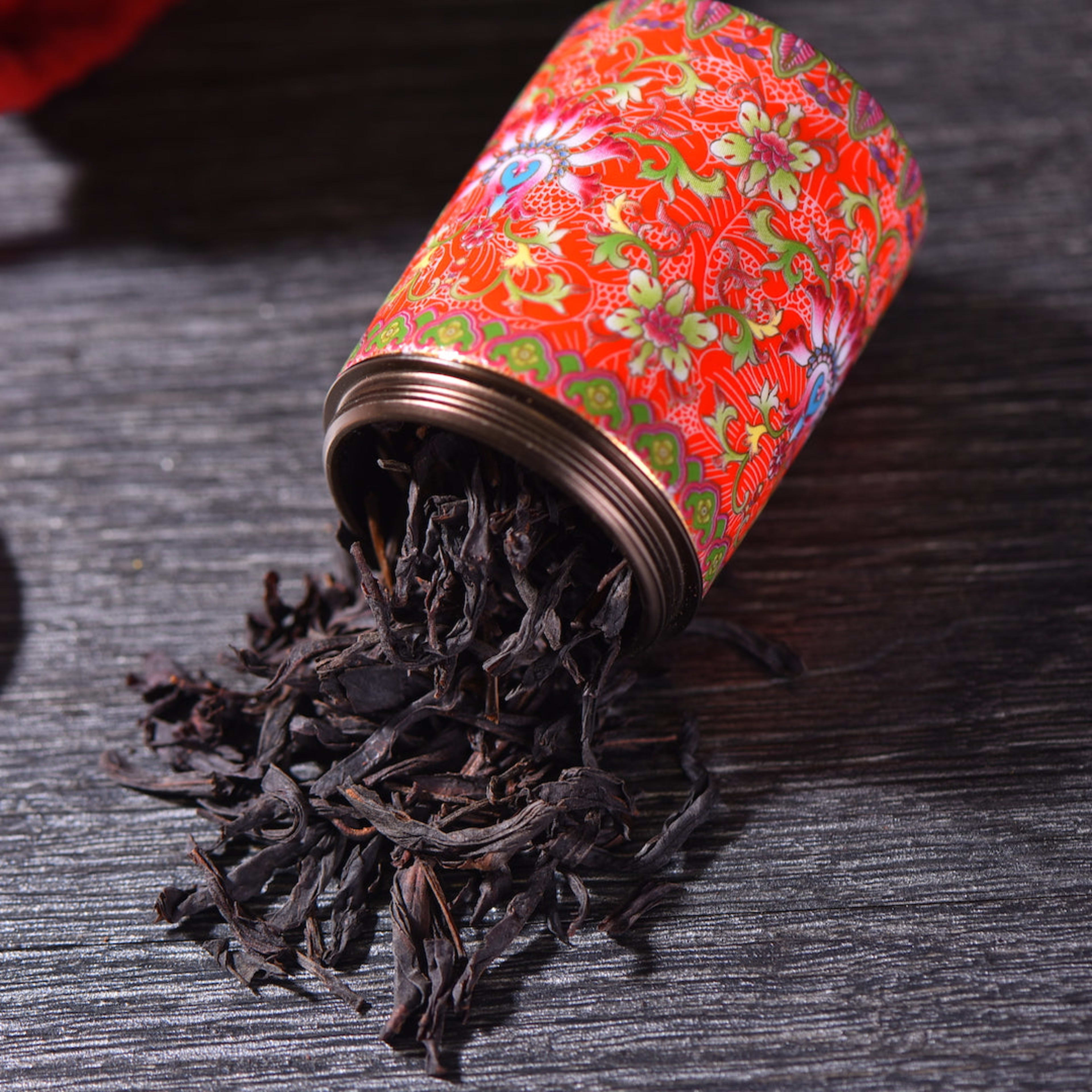 12 Years Aged "Mi Lan Xiang" Dan Cong Oolong Tea in Ceramic Canister