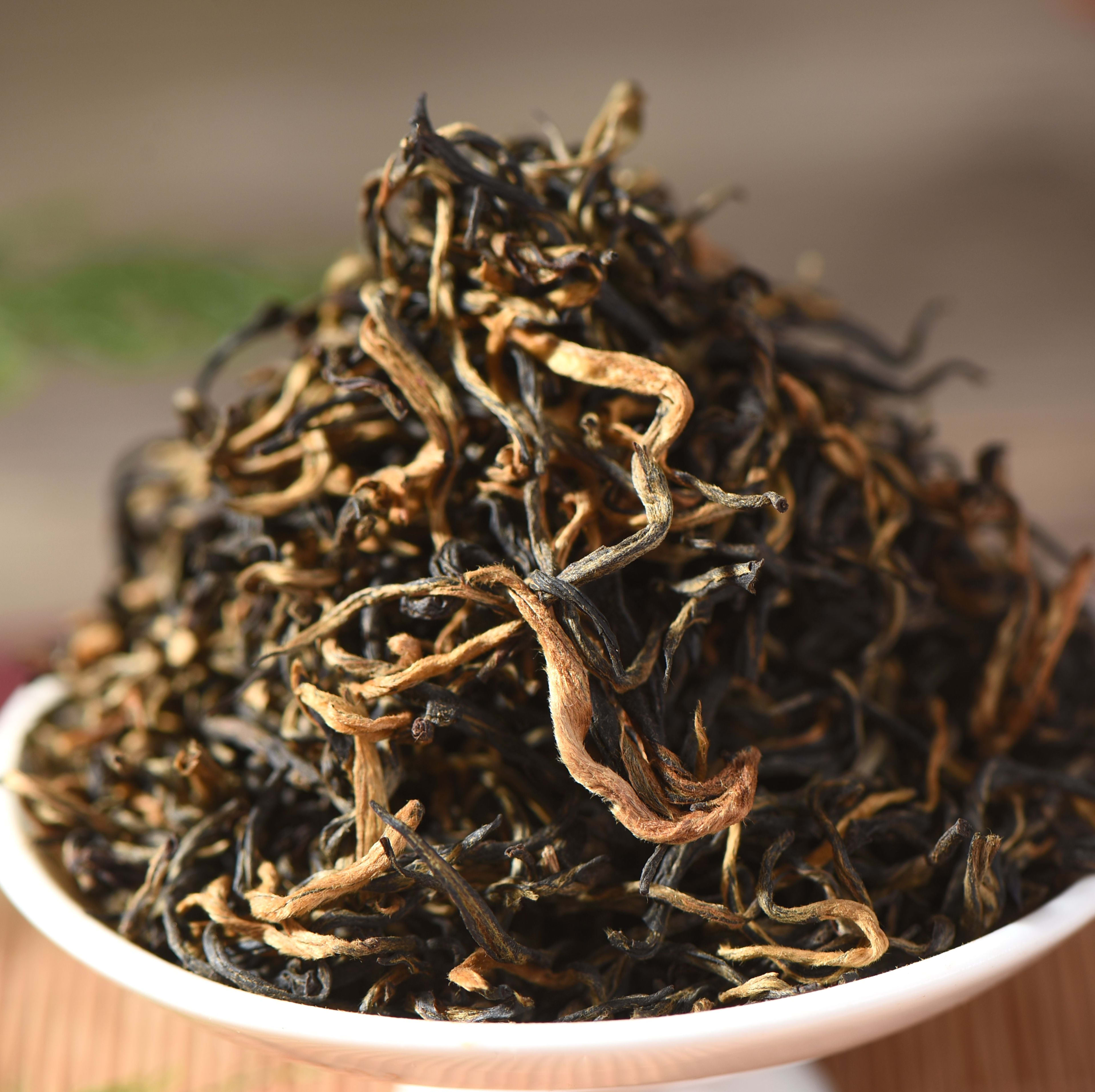 Traditional Process Dian Hong Black Tea of Feng Qing