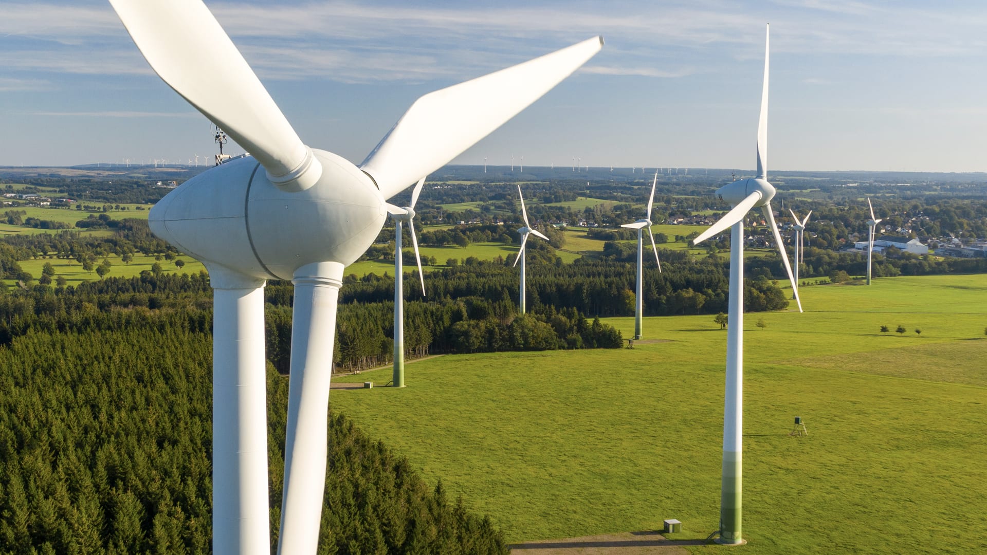 Machine learning can boost the value of wind energy - Google DeepMind