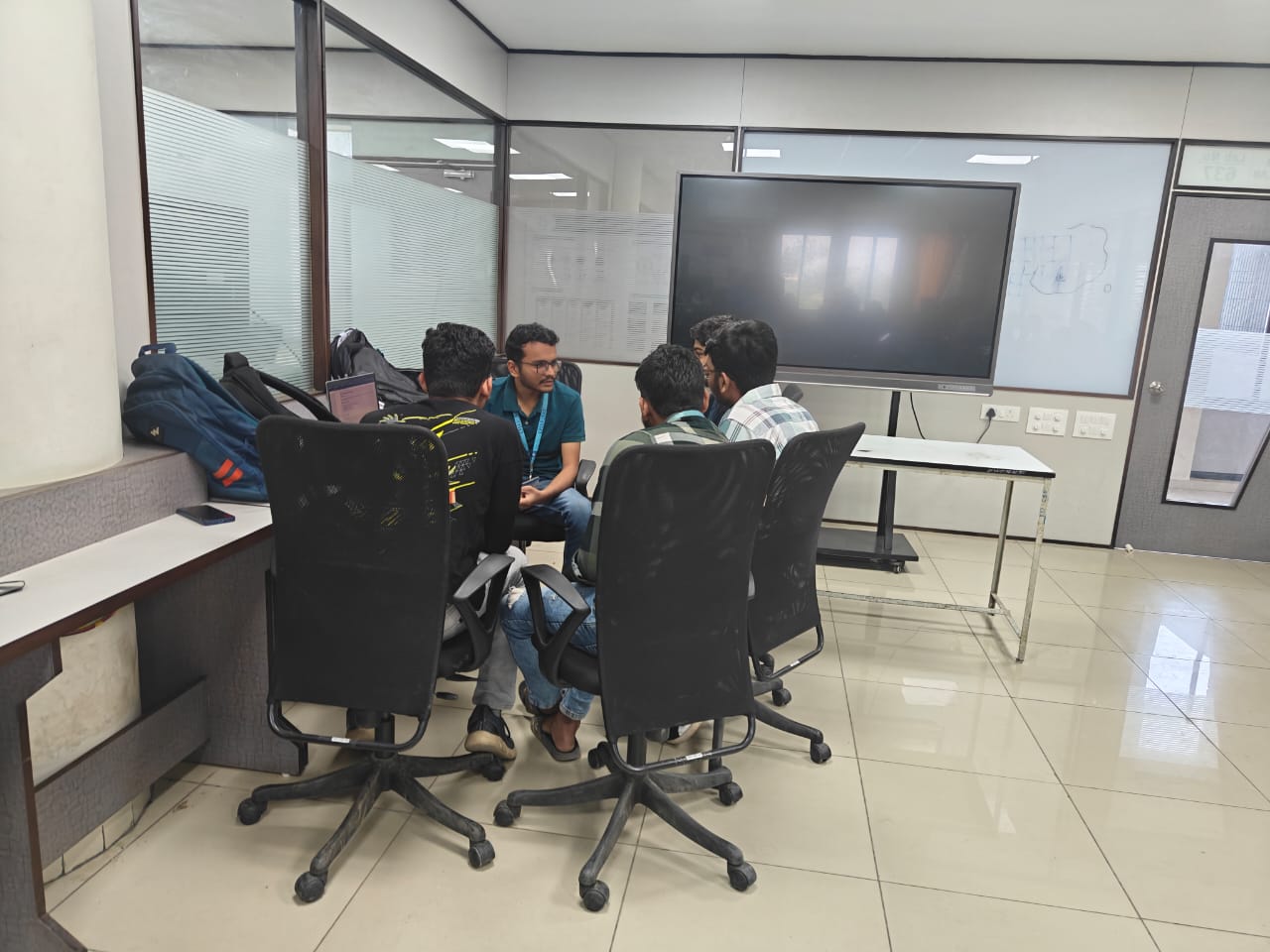 Peer-to-Peer Learning Sessions on Machine Learning