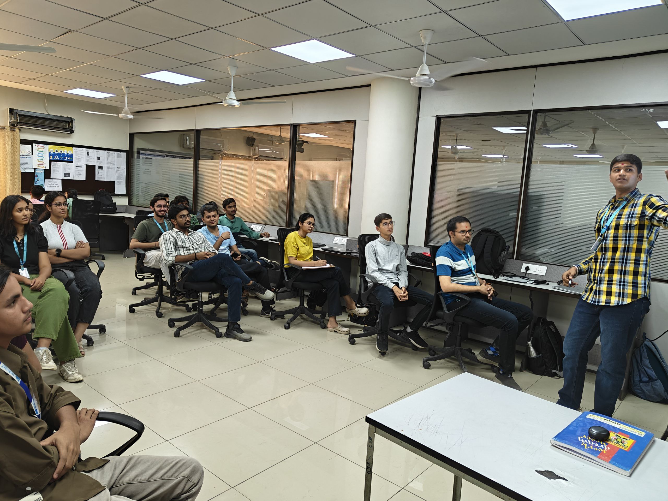 Peer-to-Peer Learning Sessions on Machine Learning