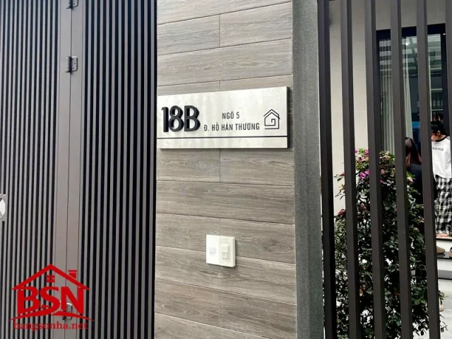 Bảng số nhà Inox chữ nổi đẹp cao cấp uy tín giá tốt